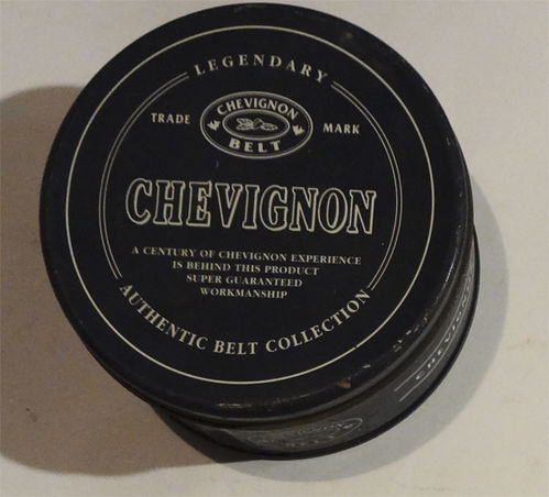 Caja Chevignon