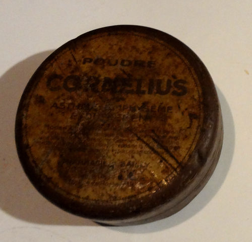 Caja Poudre Cordelius