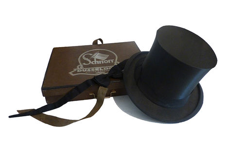 Click clack top hat with its case