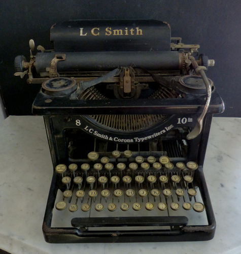 Máquina de escribir LC Smith