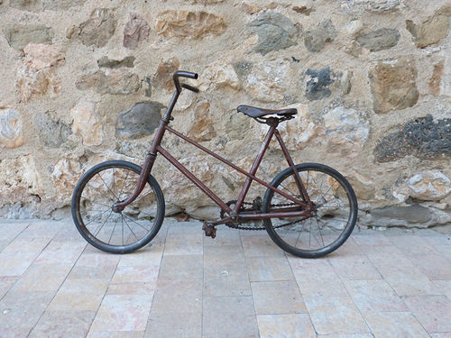 Bicicleta infantil de 1920-1930