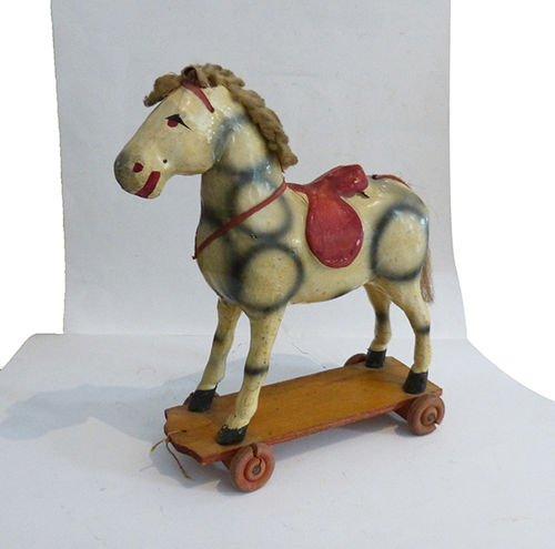 Toy horse on wheels (1900)